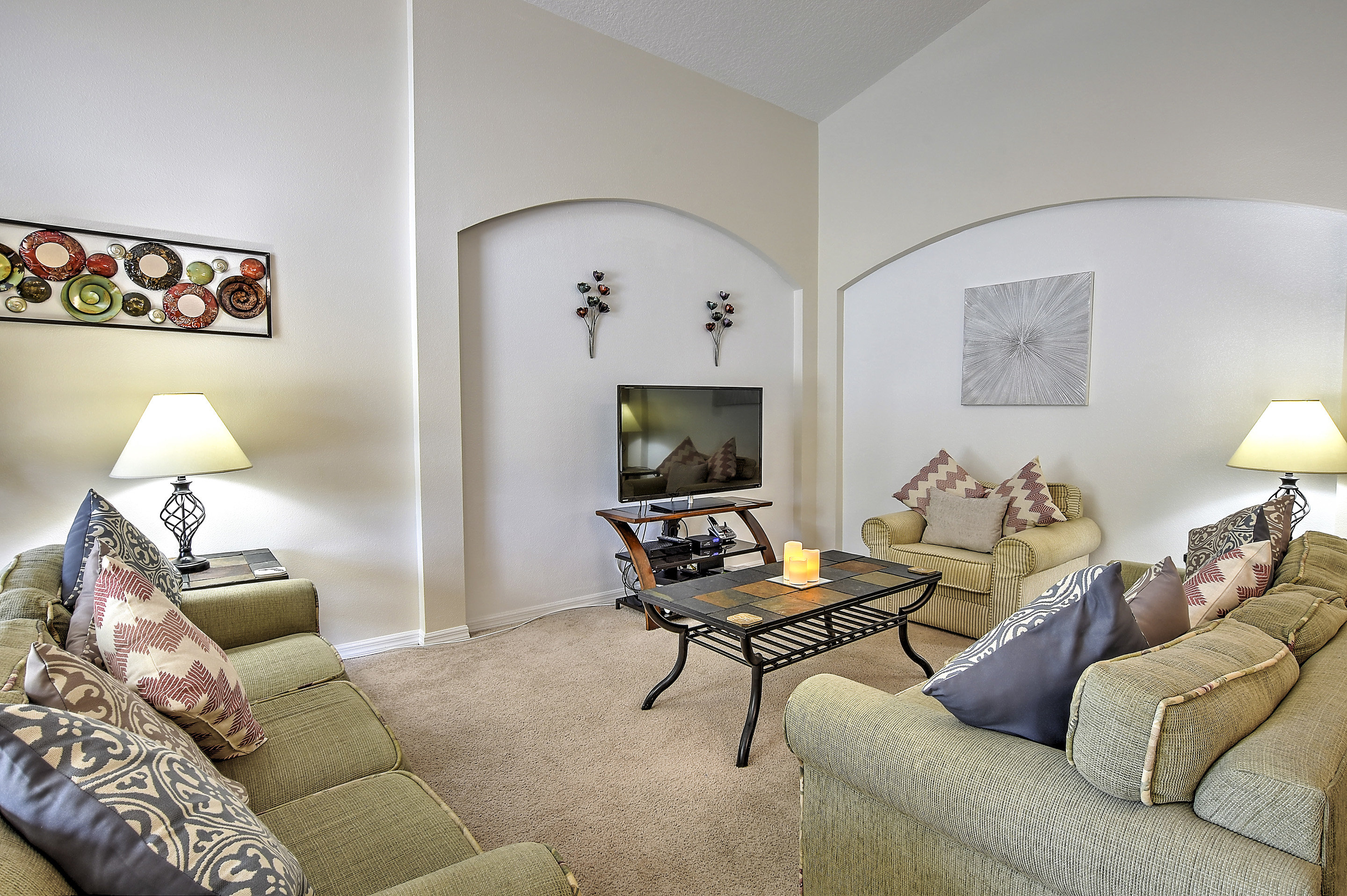 Picture Gallery. Relax in the lounge