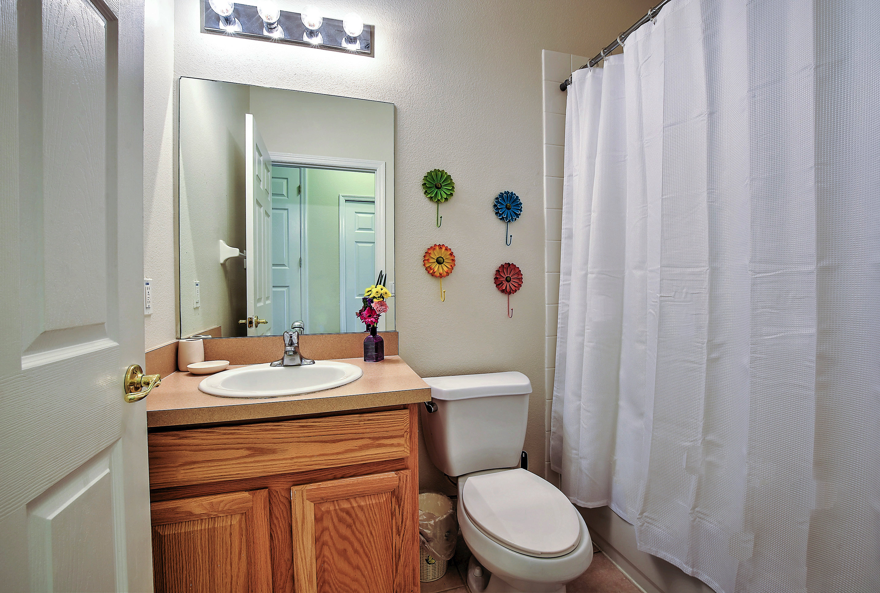 Picture Gallery. Shared Bathroom